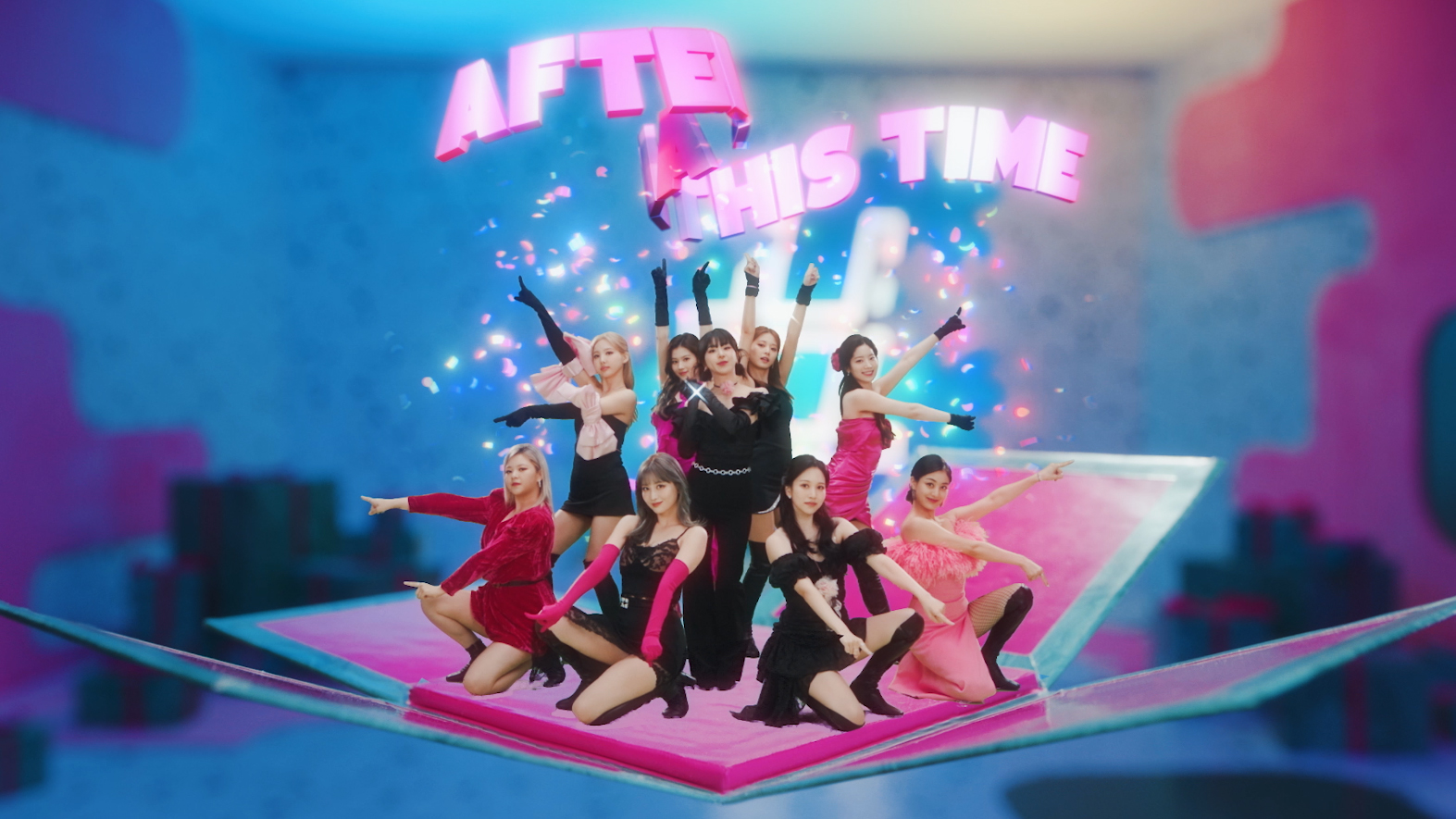 TWICEが4枚目の日本オリジナルアルバムよりMV公開、日本オリジナル曲にちなんだモチーフが沢山出現｜