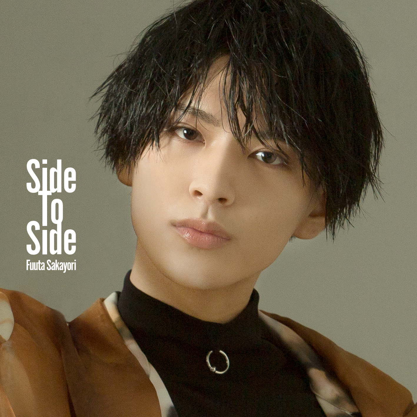 『Side To Side』CD＋Blu-rayジャケット