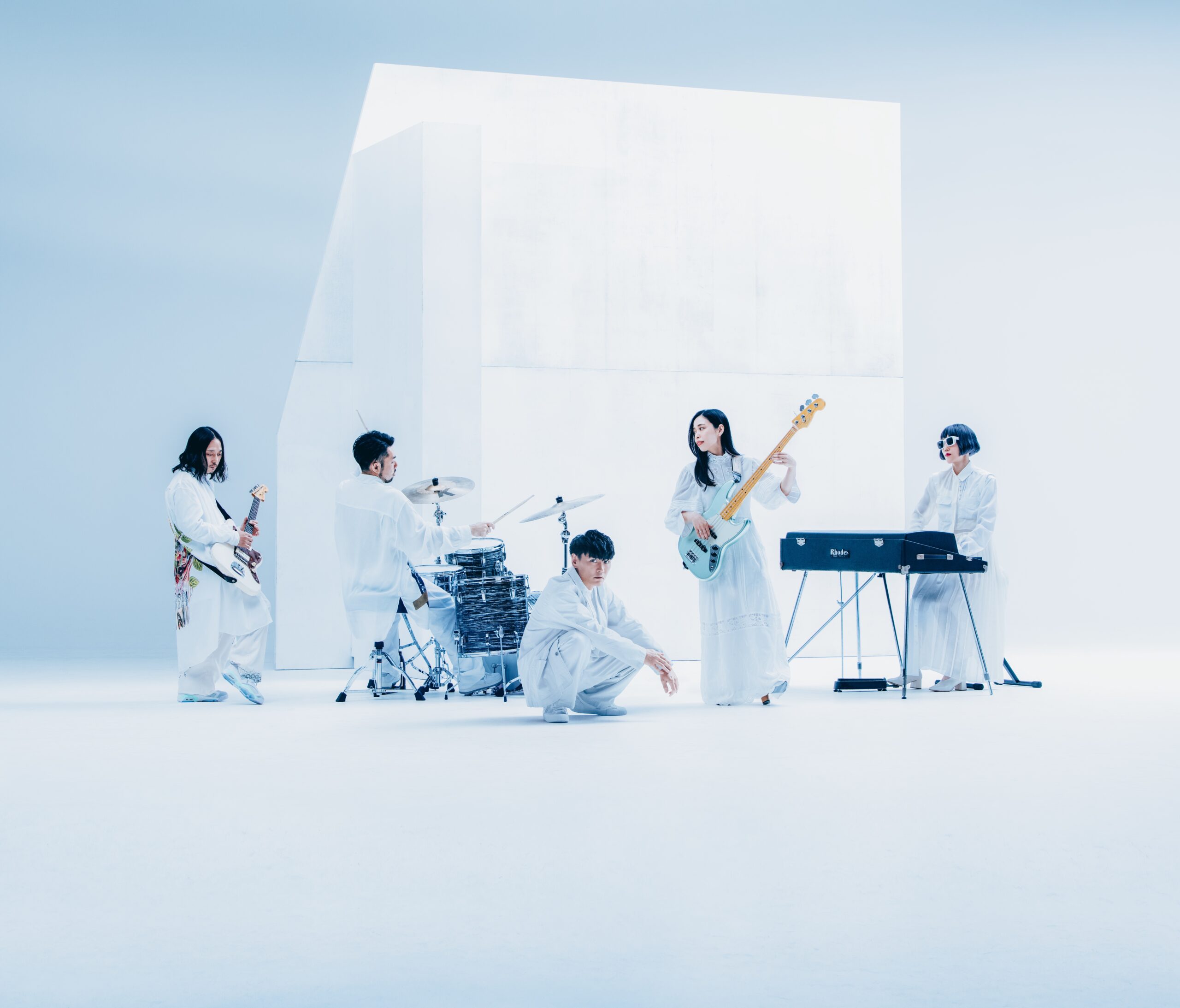 サカナクション、映像作品『SAKANAQUARIUM アダプト ONLINE』全曲ダイジェスト映像公開｜