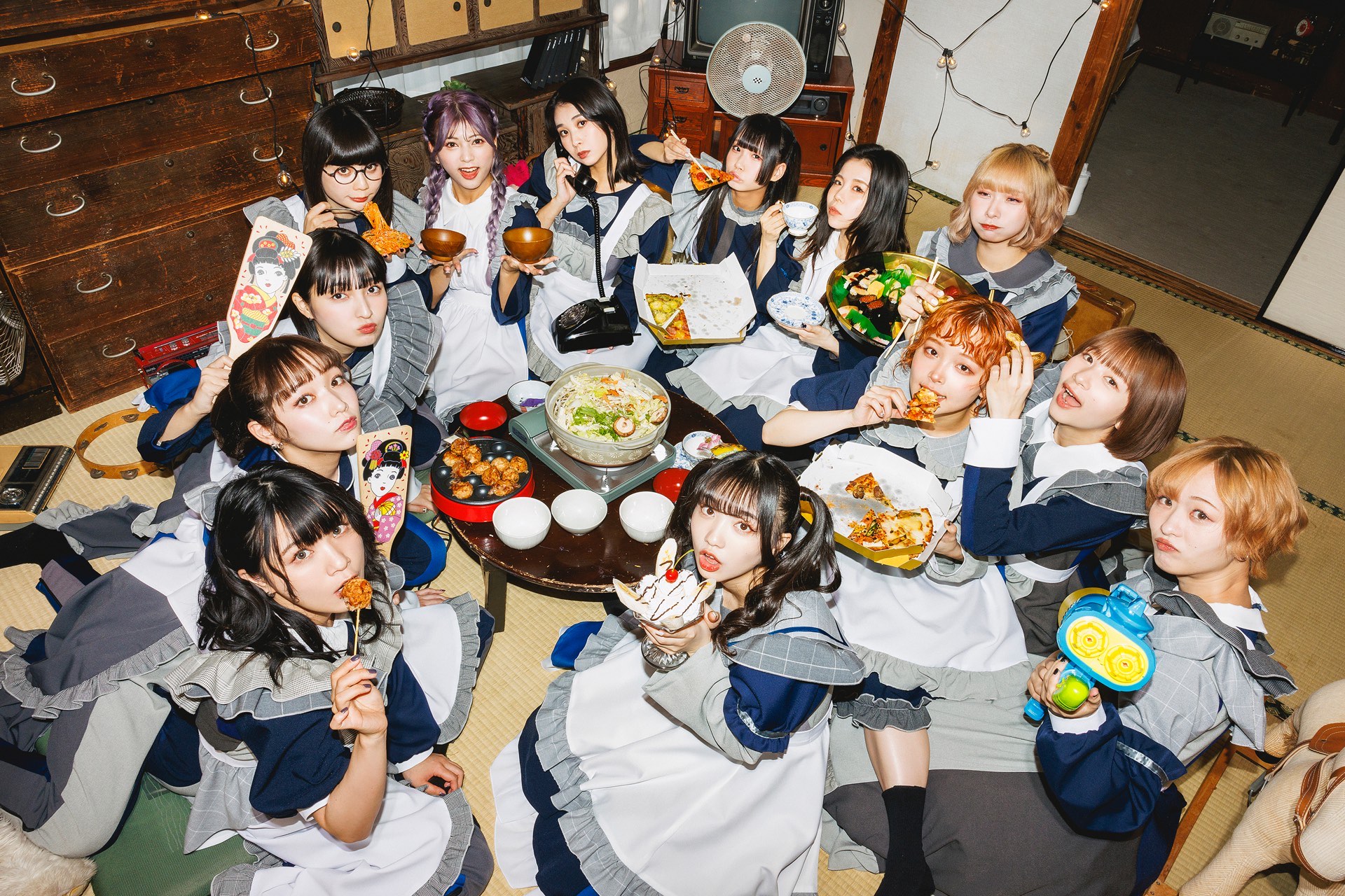 GANG PARADE、アニメ『僕とロボコ』テーマ曲MVで“膝”を大フィーチャー｜