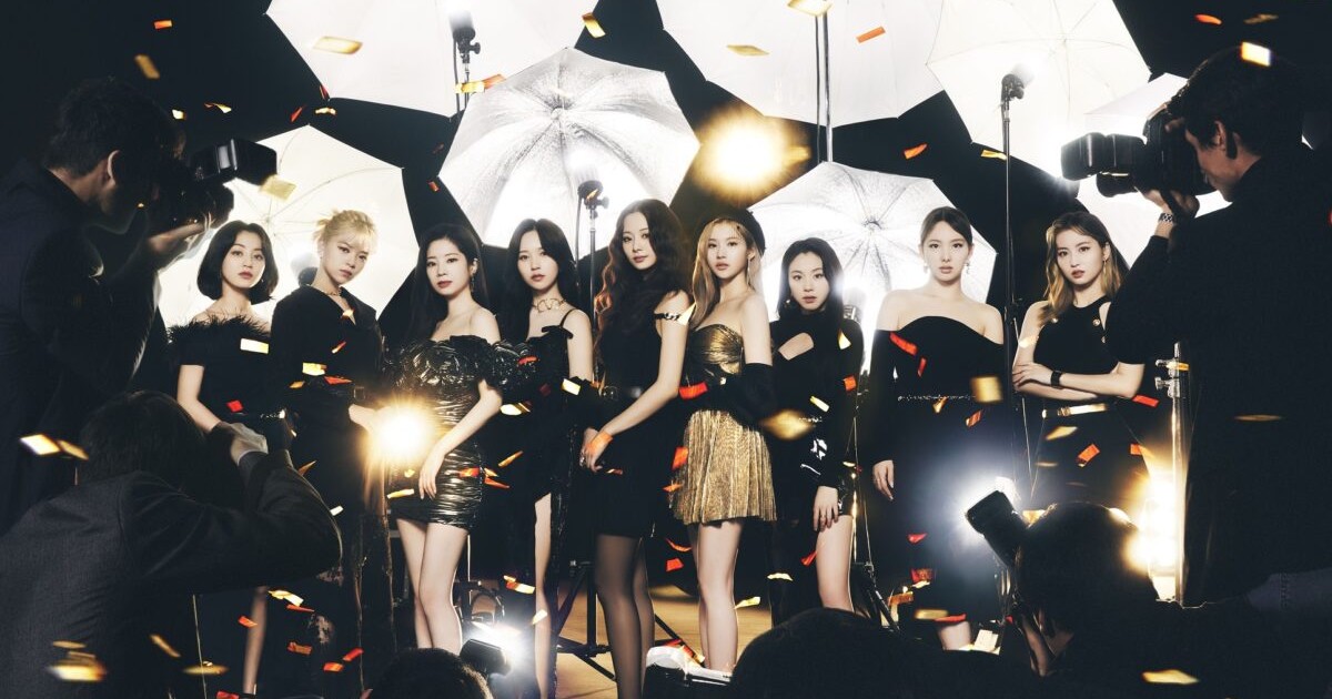 TWICE JAPAN シングル CD 182枚 【定価40万円以上】 TWICE OFFICIAL SITE