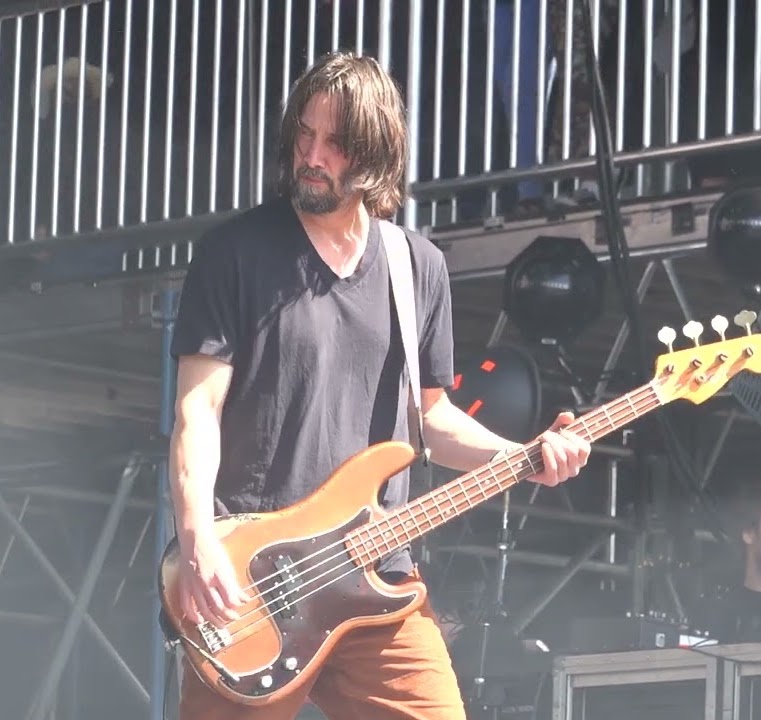 キアヌ・リーブスのオルタナティブ・ロックバンドDogstarが20年ぶりにライブを披露｜Dogstar - Blonde – BottleRock Napa 2023