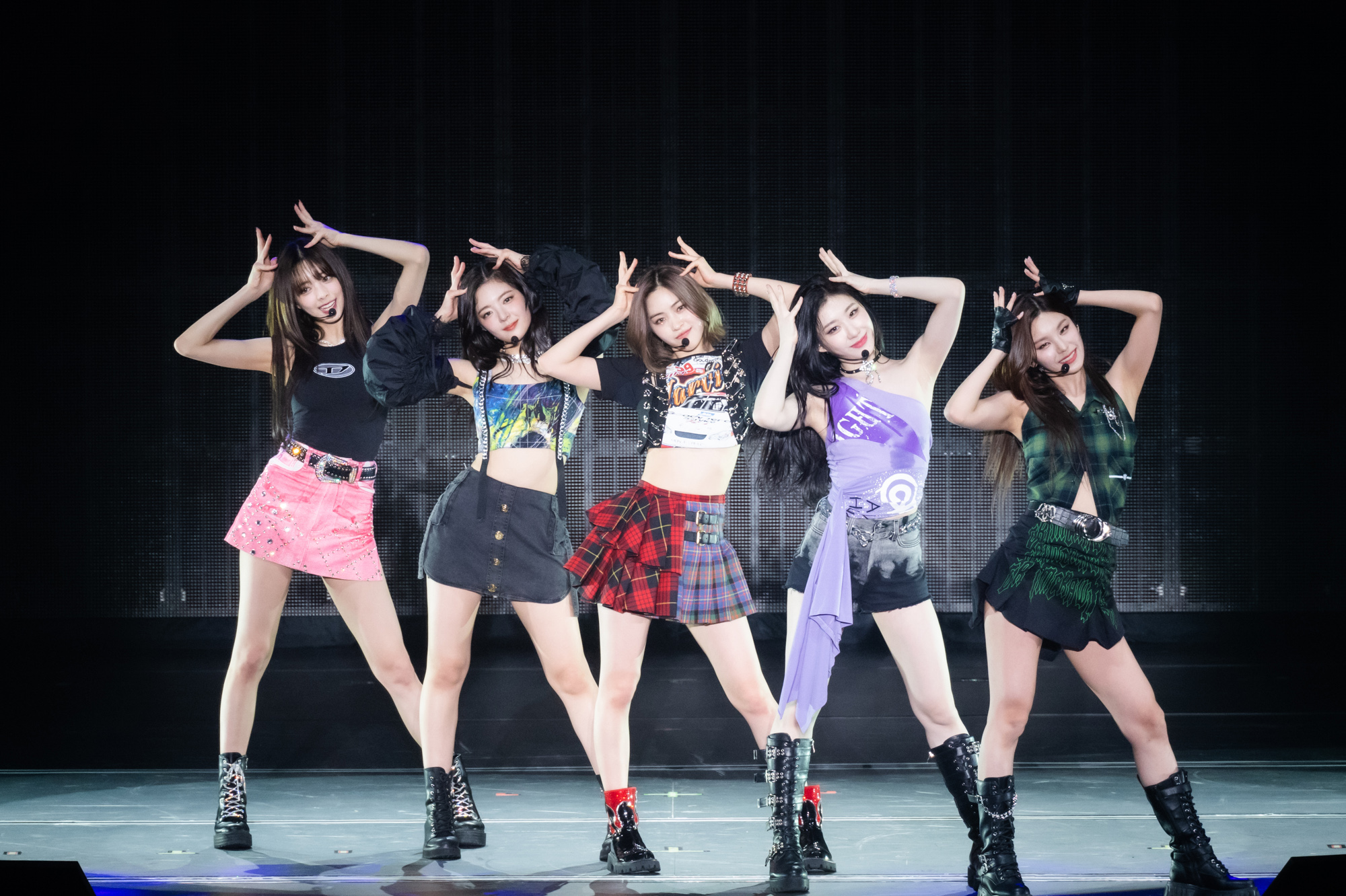 5人組グローバルグループITZY、初日本公演を収めたLIVE DVD＆Bru-rayを8月30日リリース｜