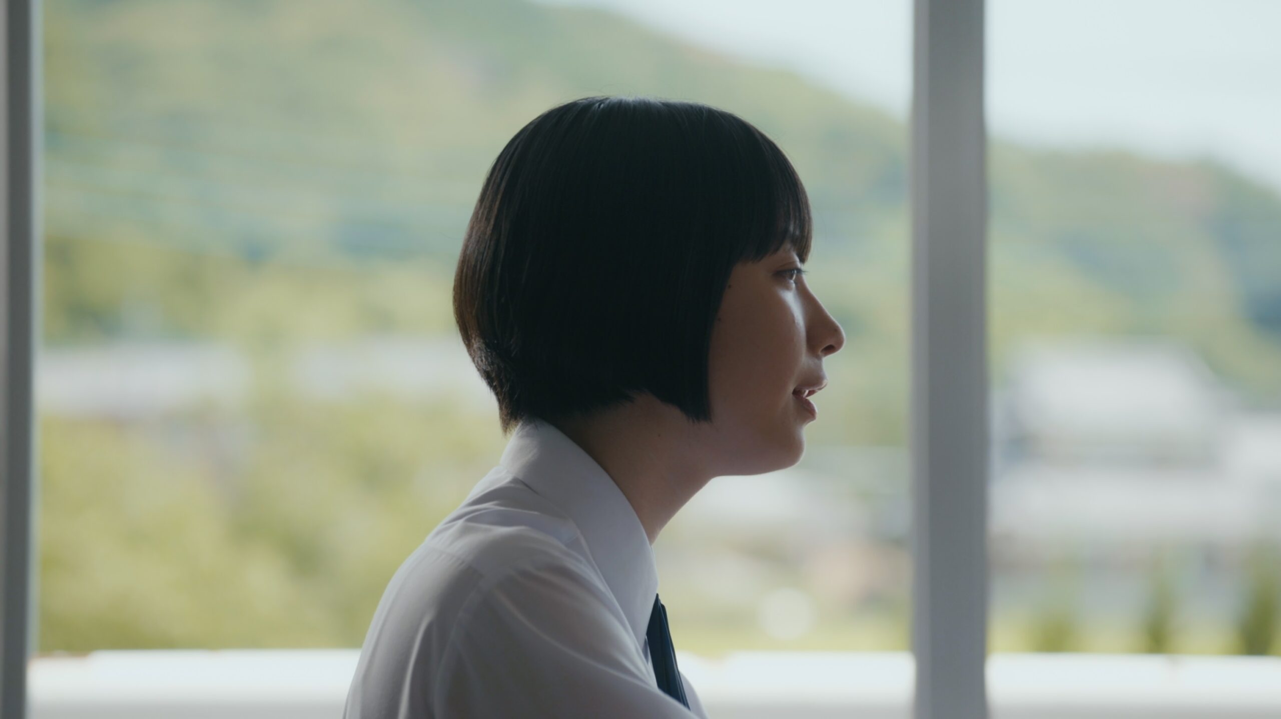 菅田将暉「最高のMVが完成しました」ドラマ『最高の教師』主題歌「ユアーズ」MV公開｜