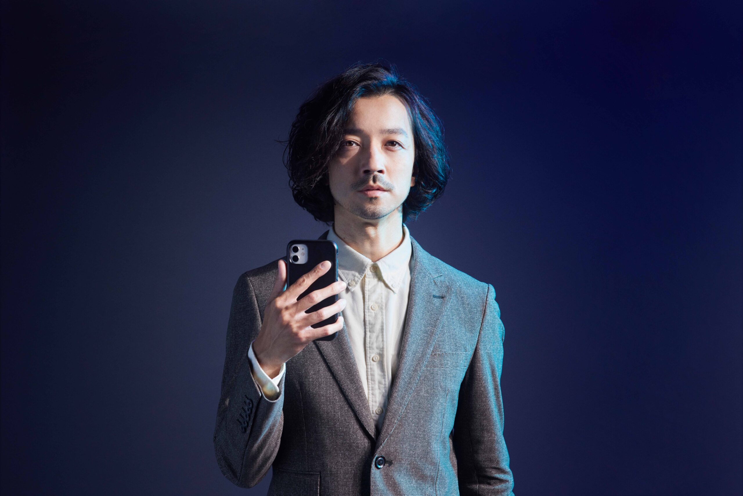 土屋太鳳×佐久間大介『マッチング』金子ノブアキが重要なカギを握るプログラマーに｜©2024『マッチング』製作委員会