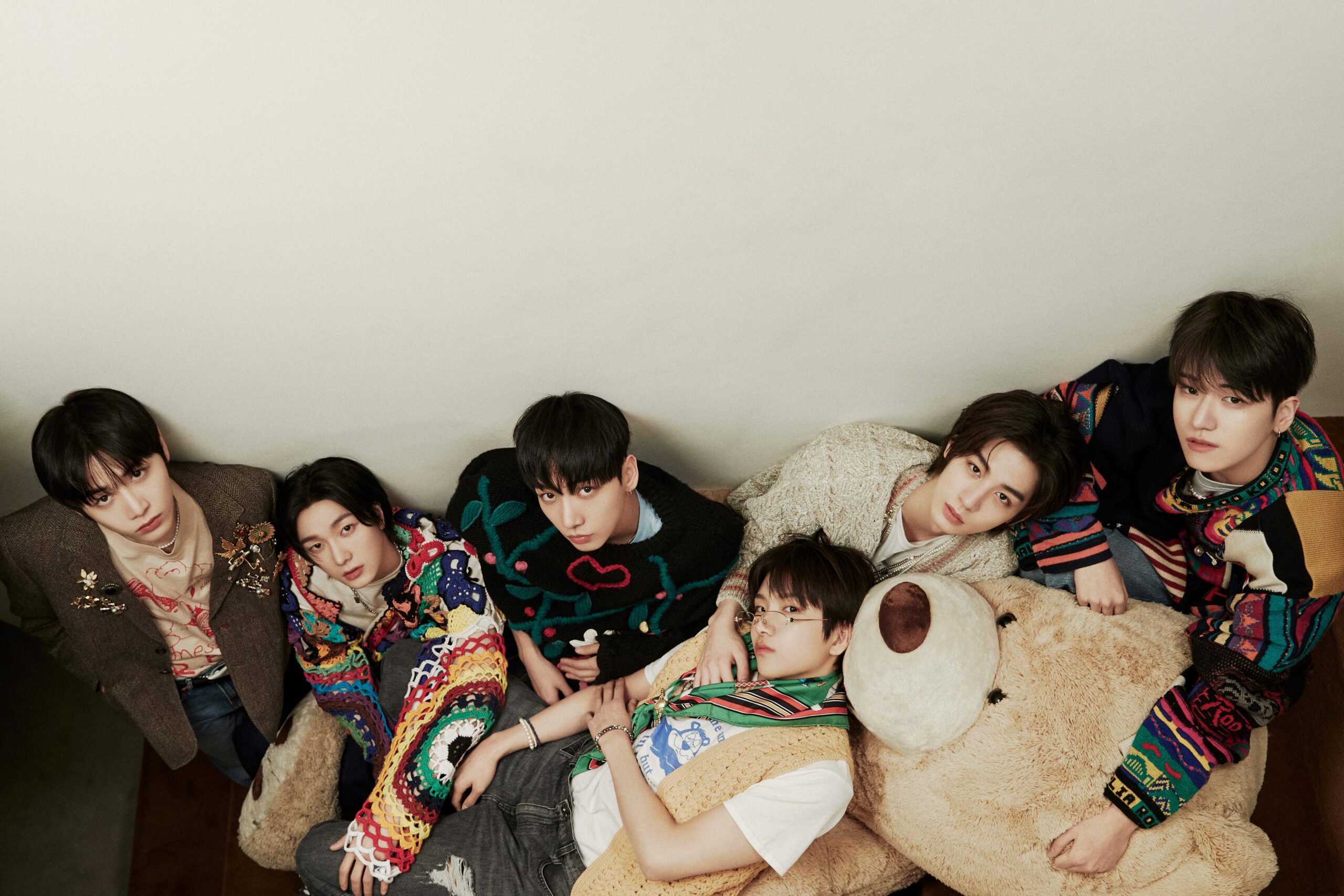 BOYNEXTDOOR、繊細なストーリーテリング感じる1st EP『WHY..』全8形態で9月リリース｜ⓒ KOZ Entertainment. All Rights Reserved.