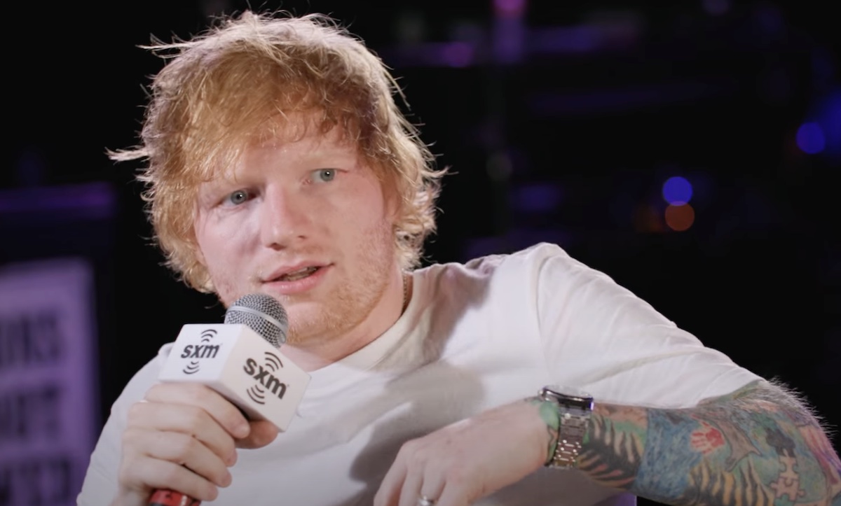 エド・シーランがスーパーボウルハーフタイムショーに出演したくない理由を語る｜Does Ed Sheeran Want To Perform At The Super Bowl?