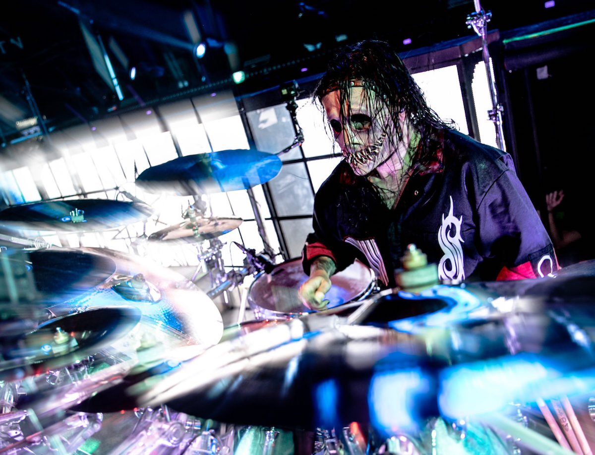 元スリップノットのドラマー、ジェイ・ワインバーグがバンドでの10年間を振り返る｜出典：https://slipknot1.com/photos/nimes-france-photos/