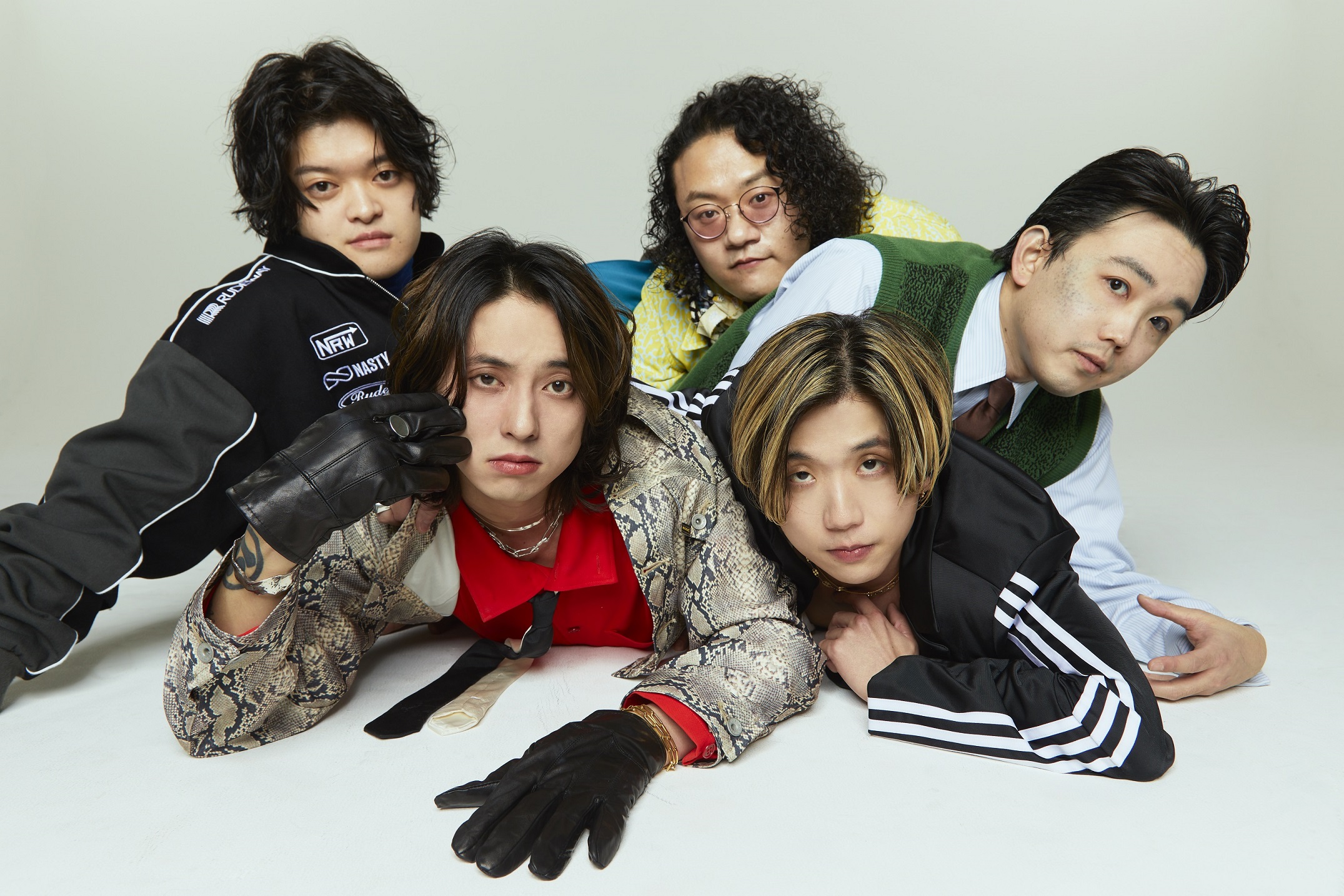 BREIMEN、“型破り”な現在地を彩るメジャー1stアルバム『AVEANTIN』4月リリース｜