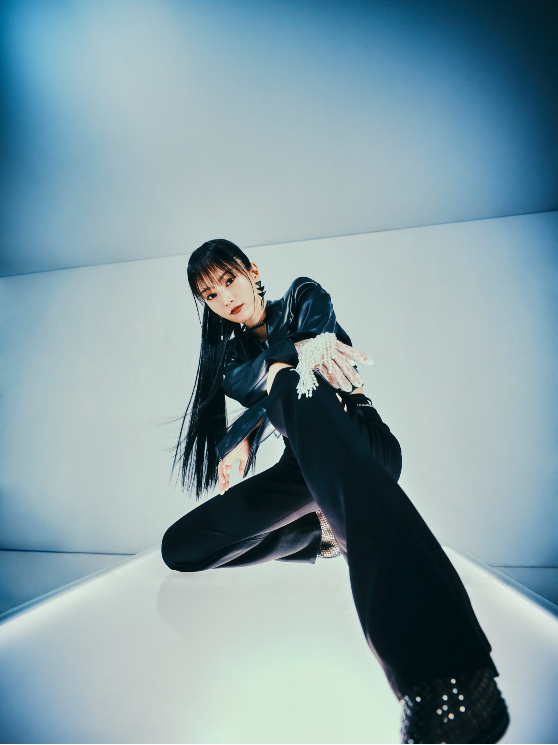 山本彩、3ヵ月連続配信第1弾「Nocturnal」リリックビデオ公開　モチーフは“シンデレラ”　｜