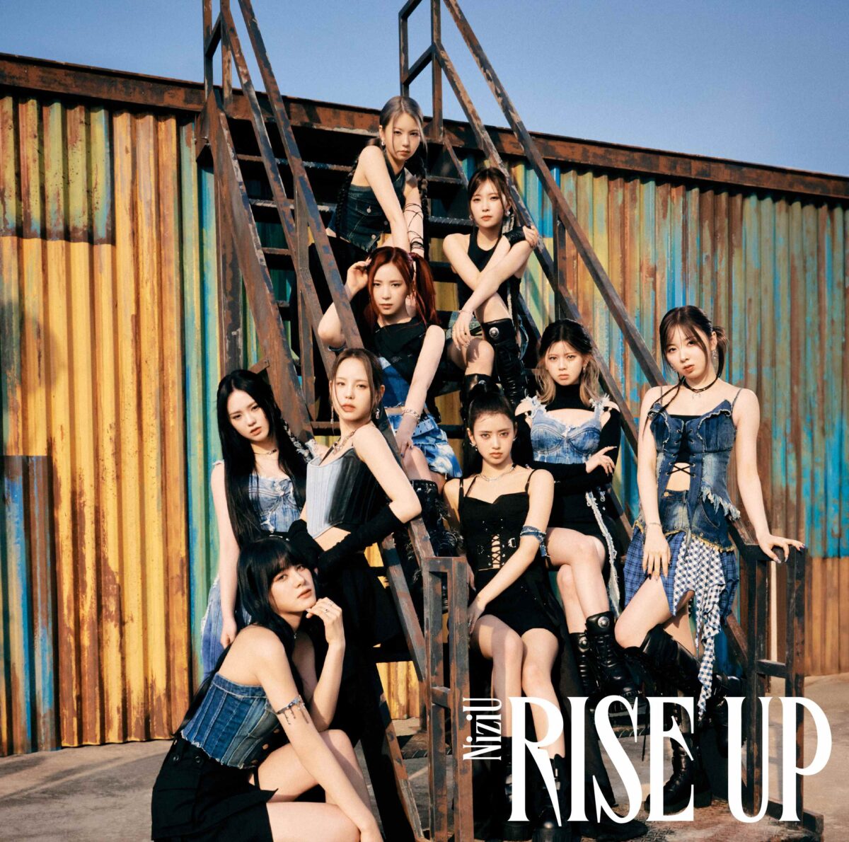 NiziUの1st EP『RISE UP』ジャケット公開、メンバーを描いた話題