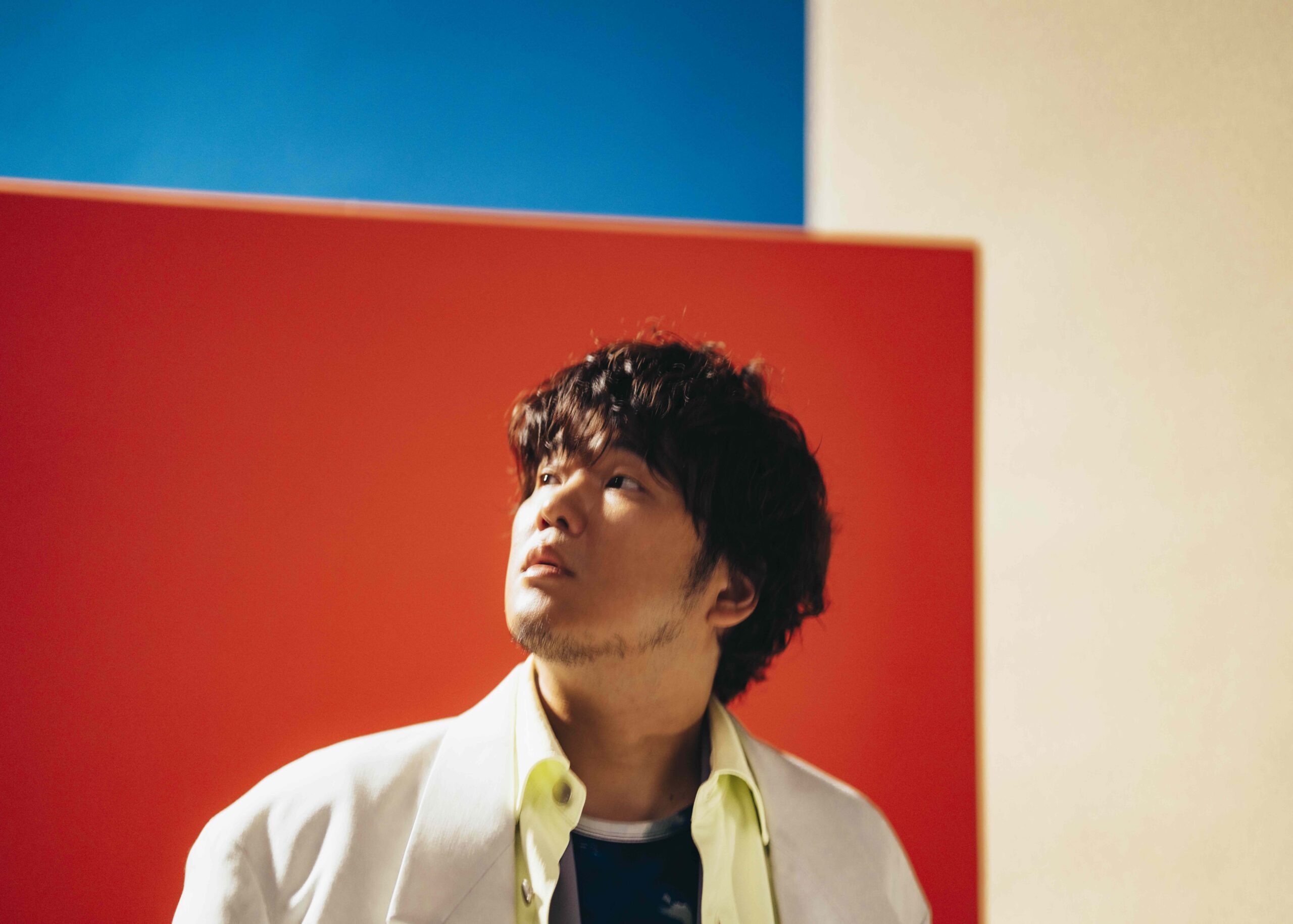 秦 基博が『35年目のラブレター』主題歌担当、楽曲タイトルは「ずっと作りかけのラブソング」｜