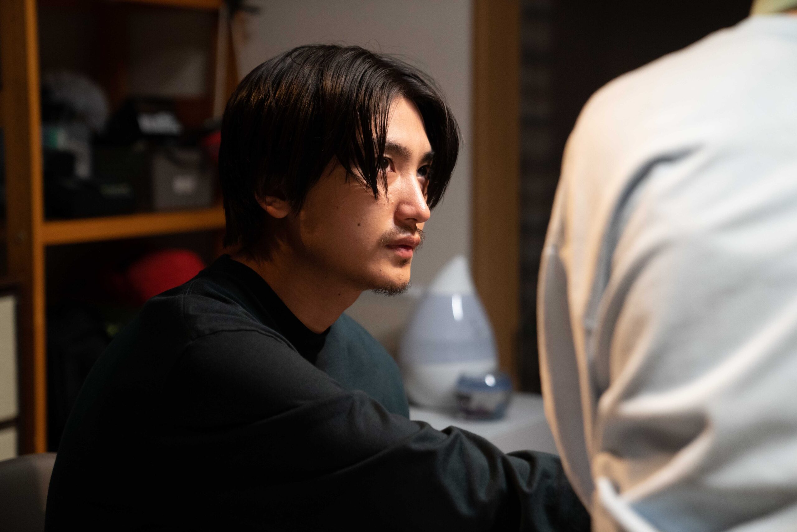 金子大地＆寛一郎が正反対の彼氏を熱演、河合優実主演『ナミビアの砂漠』新場面カット解禁｜©︎2024『ナミビアの砂漠』製作委員会