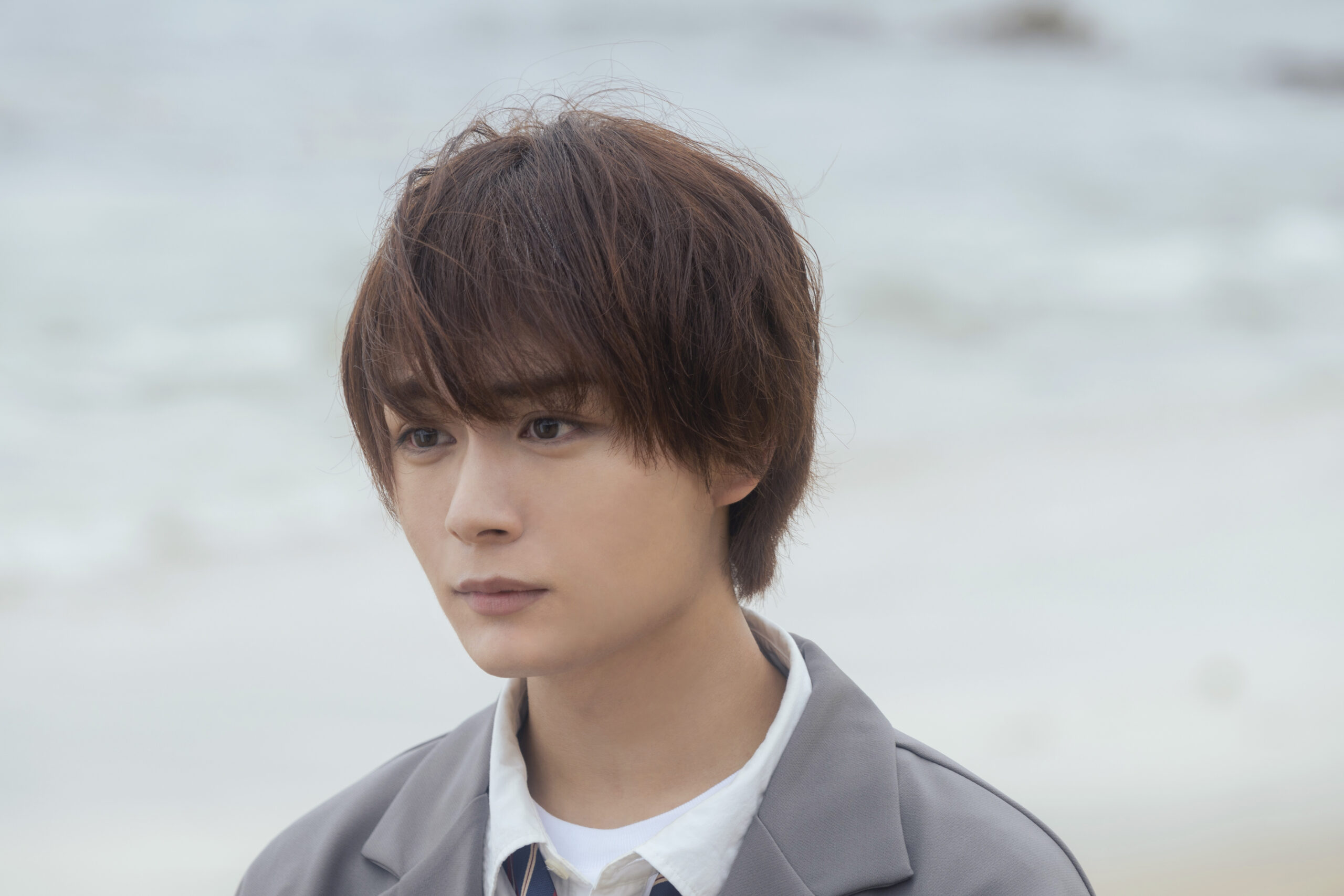 大西流星23歳バースデー記念、初主演映画『恋を知らない僕たちは』恋に翻弄される新カット解禁｜©︎2024「恋を知らない僕たちは」製作委員会　©︎水野美波／集英社