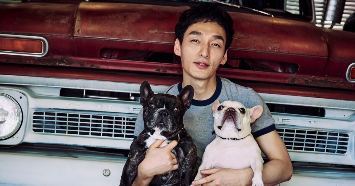 草彅剛の所有デニム展示会「STAY BRAVE」チケット詳細発表、10月28日