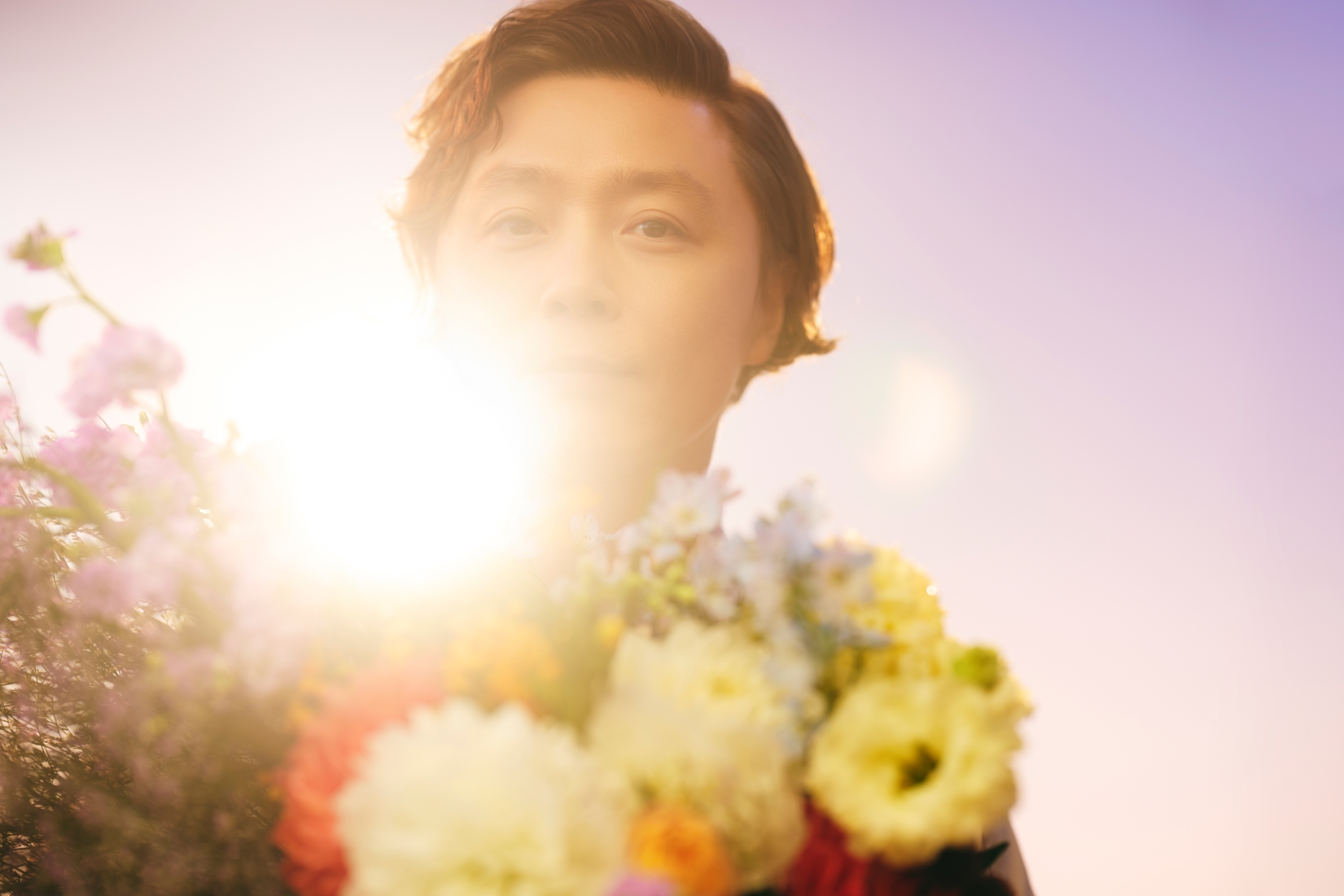 .ENDRECHERI./堂本剛が「街」をソウルフルにリアレンジ、配信シングル『Machi….』リリース｜
