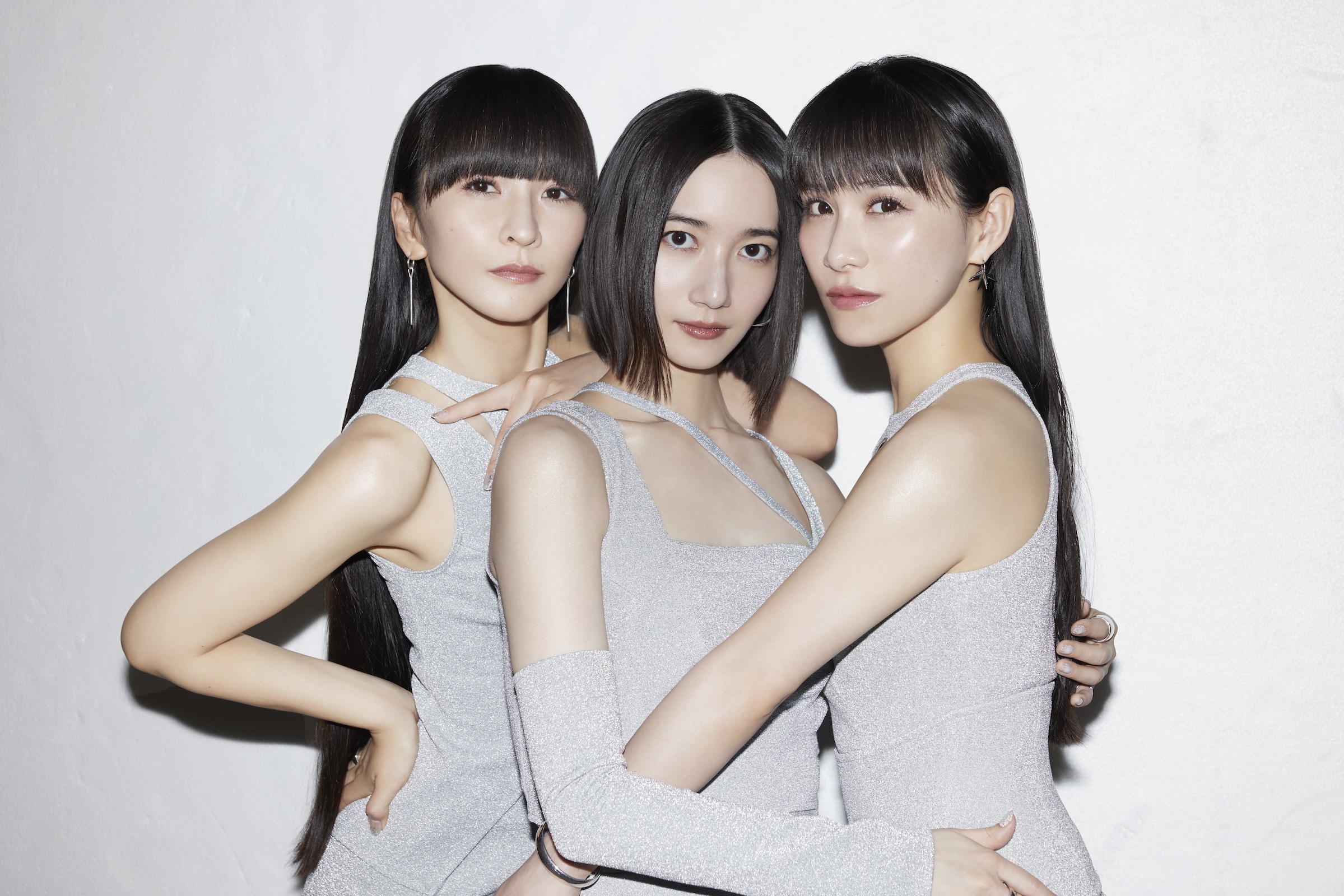 Perfumeがアリーナツアーと東京ドーム公演を商品化、147分の特典映像付きで5月27日発売｜