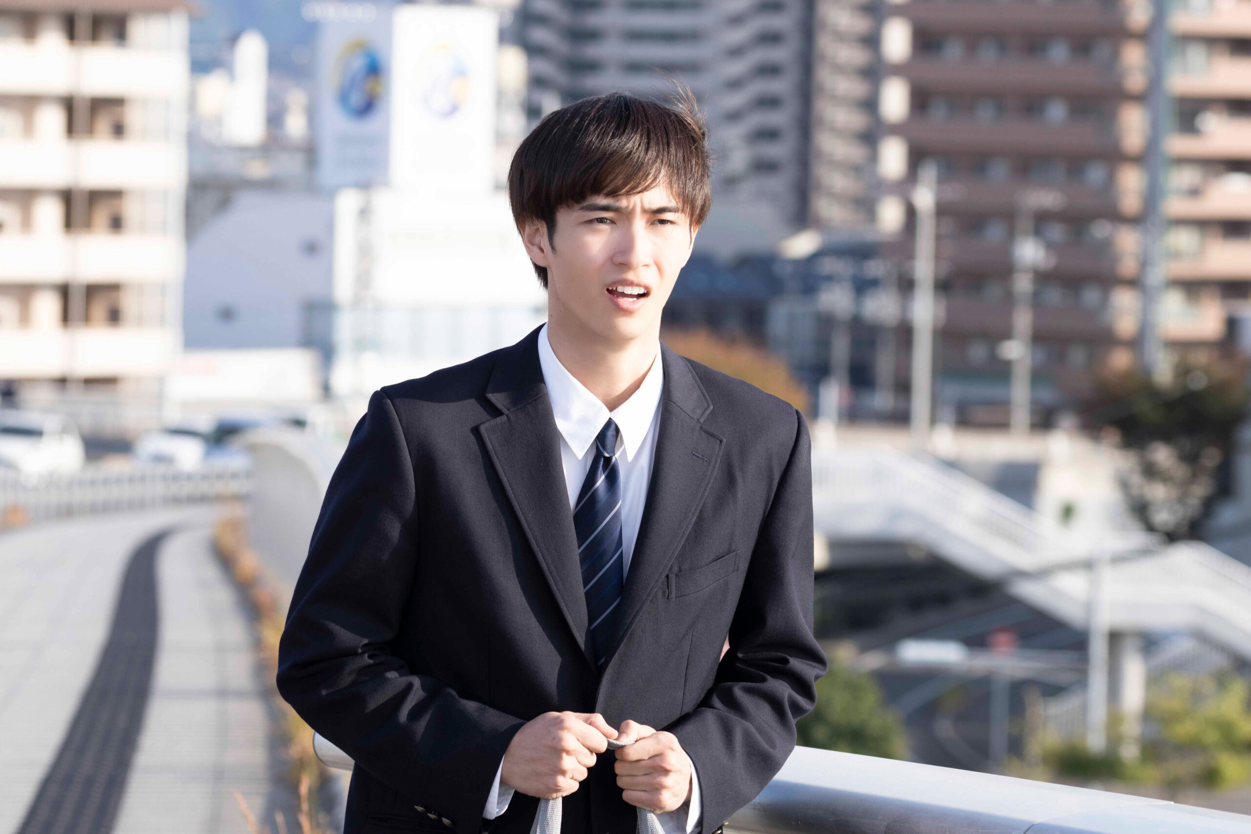 野村康太が自分を変えたいと願う主人公役で新たな魅力を見せる、映画『6人ぼっち』場面写真解禁｜©︎ 2025『6人ぼっち』製作委員会