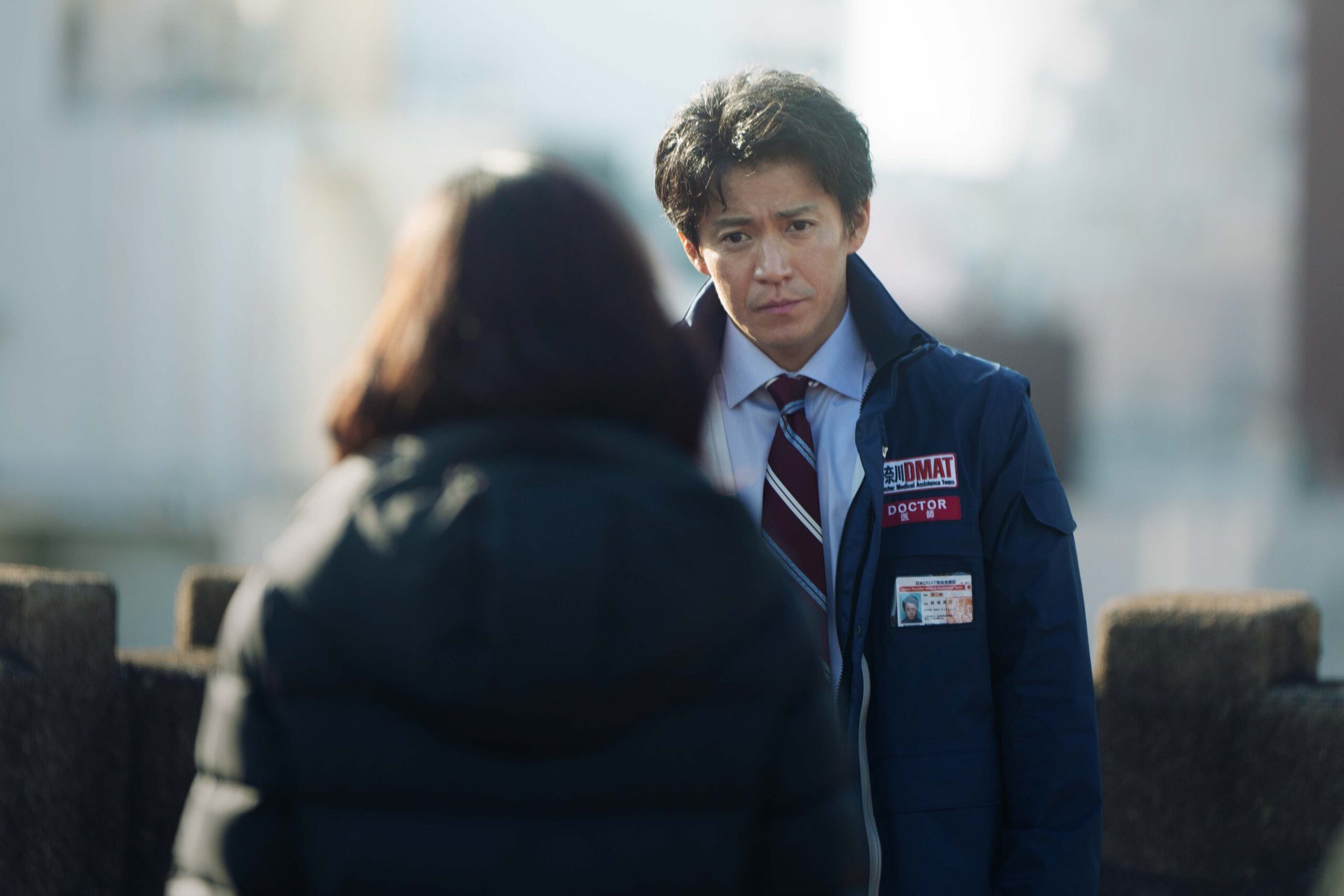 小栗旬主演映画『フロントライン』絶望の中でも諦めない人々を切り取った場面写真9点解禁｜©︎ 2025「フロントライン」製作委員会
