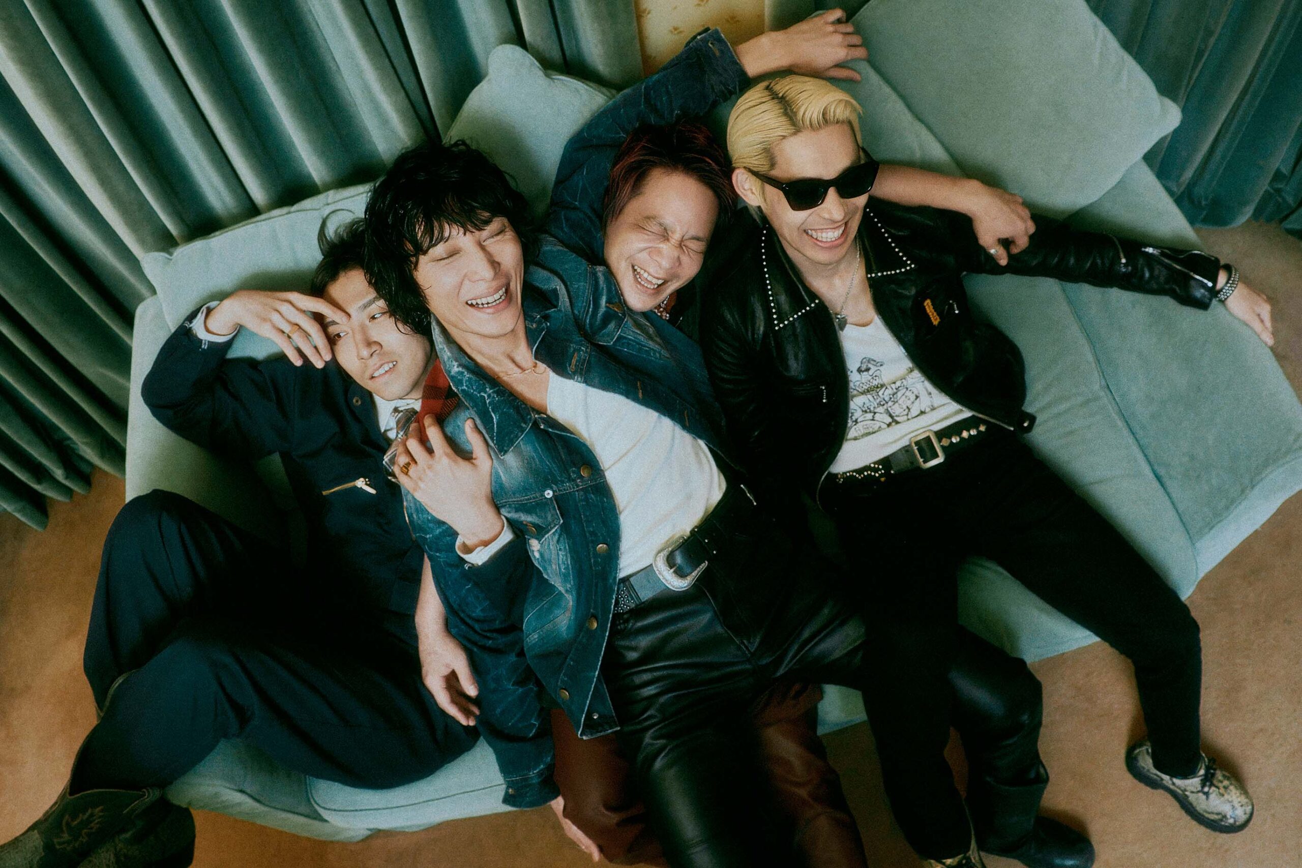 go!go!vanillasの新曲「フォーリン」5月13日配信リリース、ジャケ写はTakumi Otaがデザイン｜