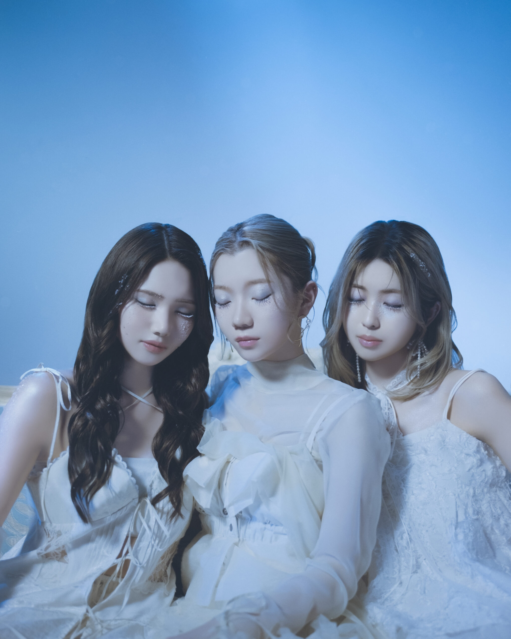 IS:SUEが最新曲「コエ」のRemixを今夜24時配信、DJセットを想像させるジャージークラブ調に｜©︎LAPONE GIRLS