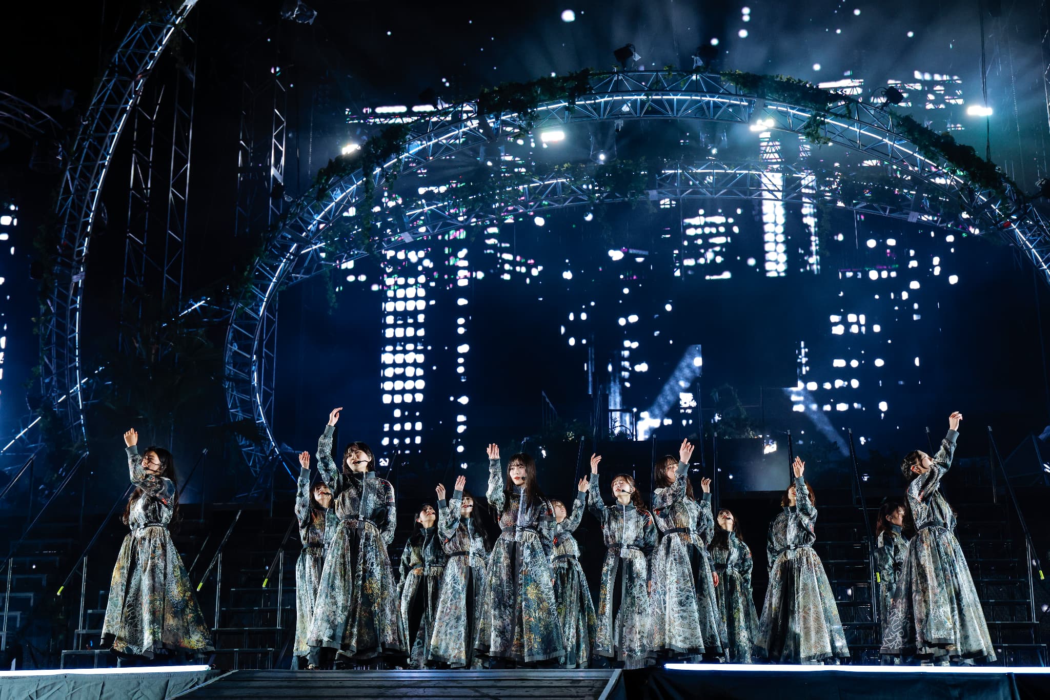 櫻坂46「4thアニラ」映像作品のジャケット＆収録内容解禁、限定盤には日替わり楽曲や裏側映像｜