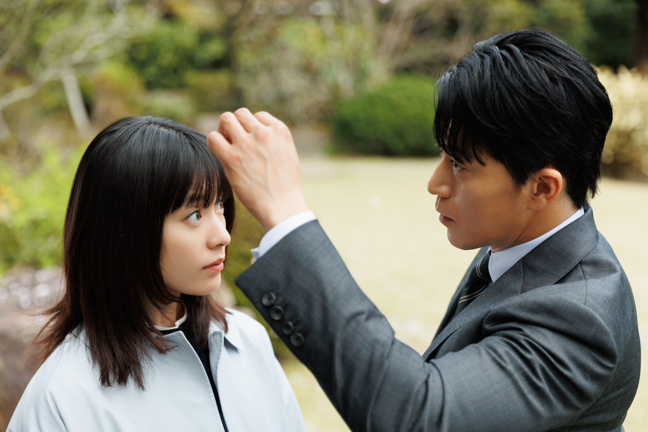 『匿名の恋人たち』新カット解禁、小栗旬×ハン・ヒョジュ×赤西仁×中村ゆりの“四角関係”が全6枚に｜