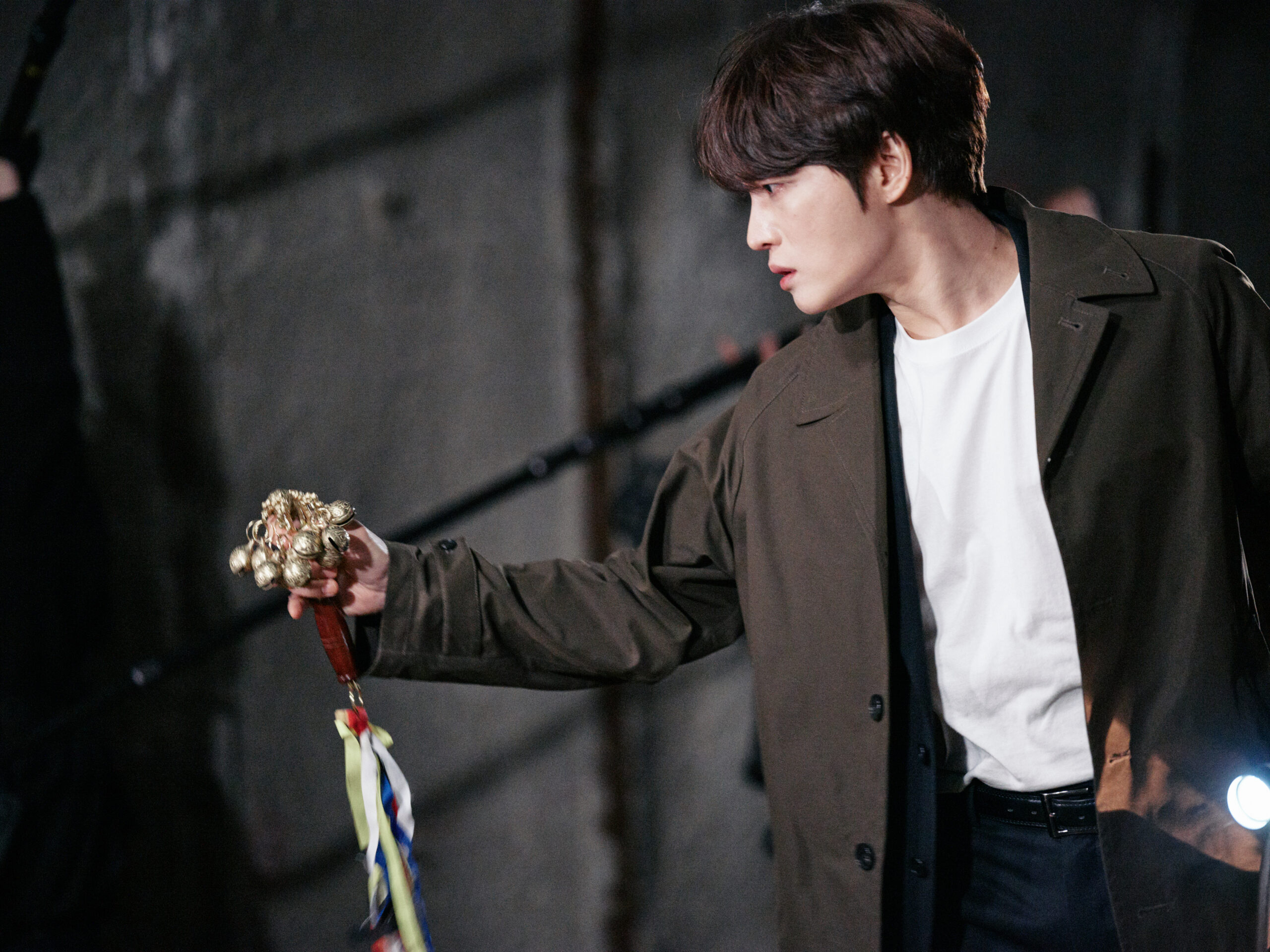 熊切和嘉監督『神社　悪魔のささやき』2月公開、ジェジュン主演で“シャーマニズムホラー”に挑む｜©2025, MYSTERY PICTURES, ALL RIGHTS RESERVED.