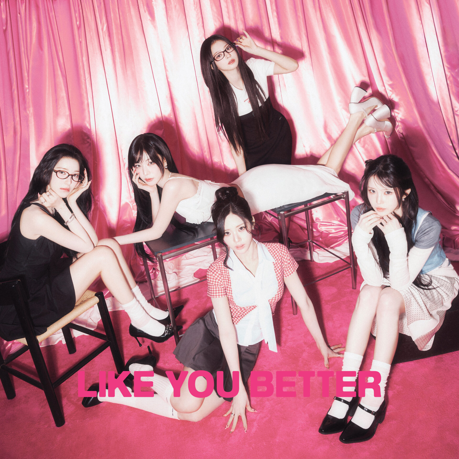 『LIKE YOU BETTER (Japanese ver.)』初回盤ジャケット ©2026 ASND ENTERTAINMENT. All Rights Reserved.