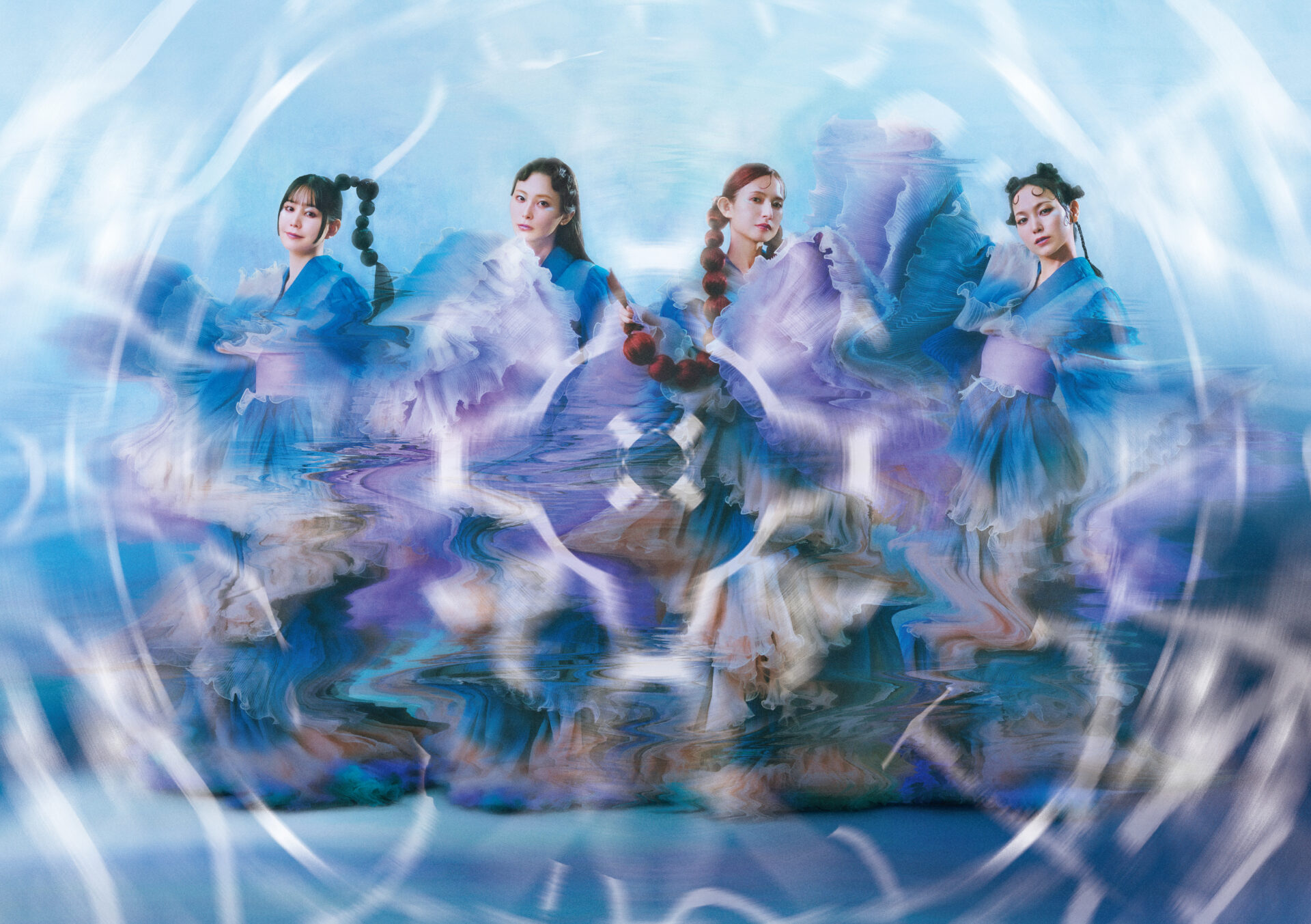 『ECHO』完全生産限定盤ジャケット