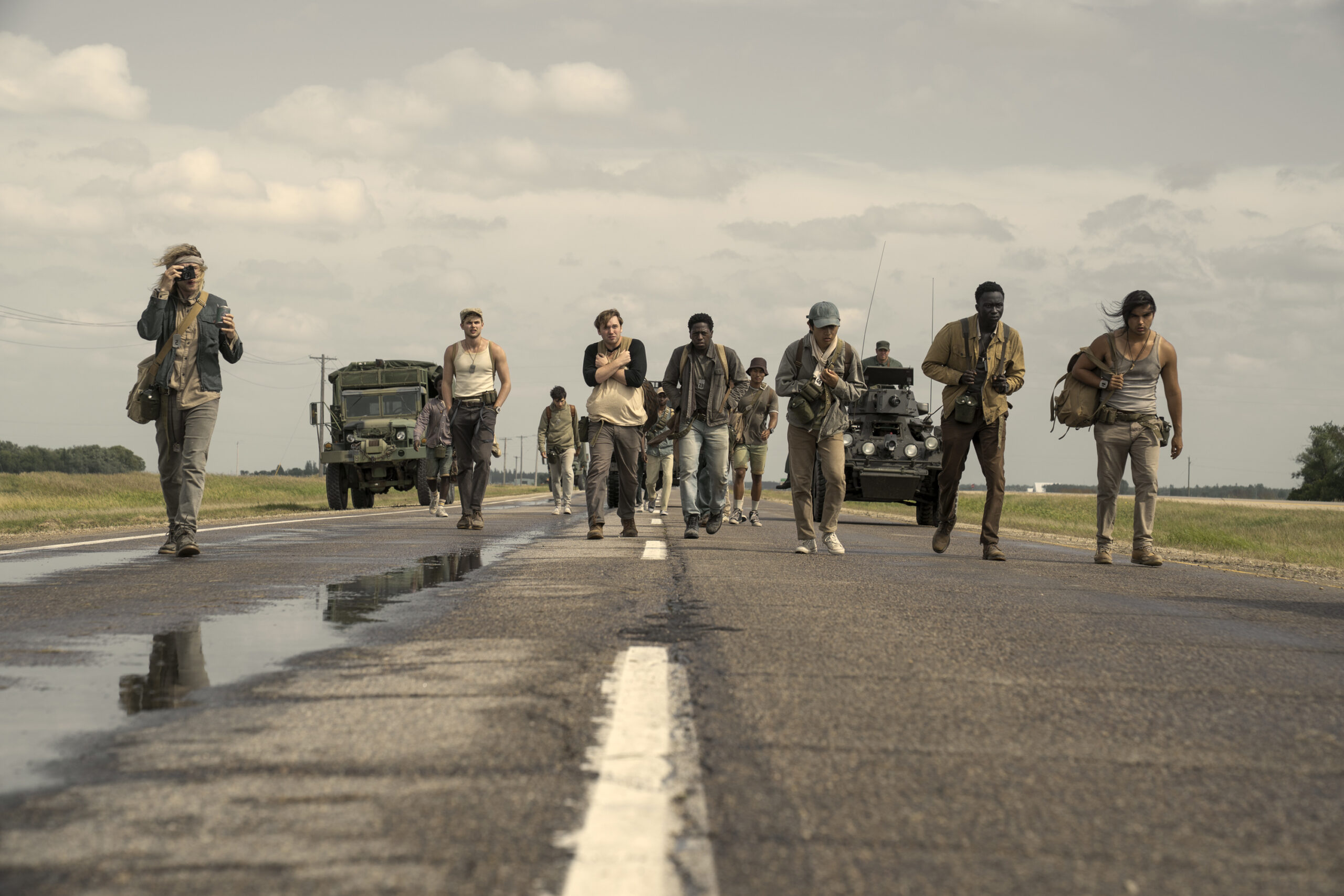スティーヴン・キング原作『ロングウォーク』6月26日公開、逃げ場のない地獄捉えた場面写真解禁｜©︎2026 Lions Gate Ent. Inc. All Rights Reserved.