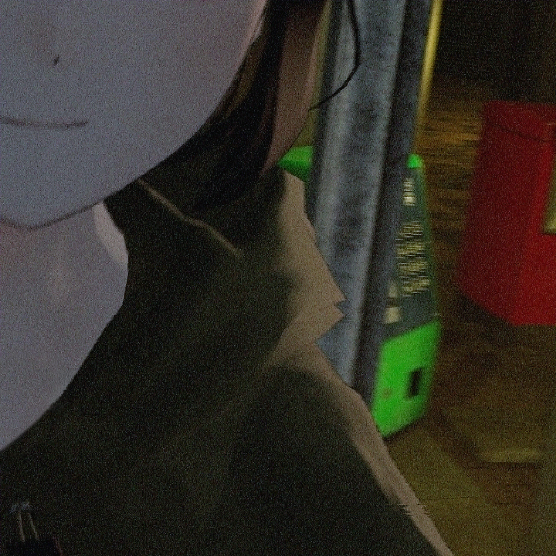 『れびてーしょん』配信ジャケット ©WSS playground / NEEDY GIRL PROJECT