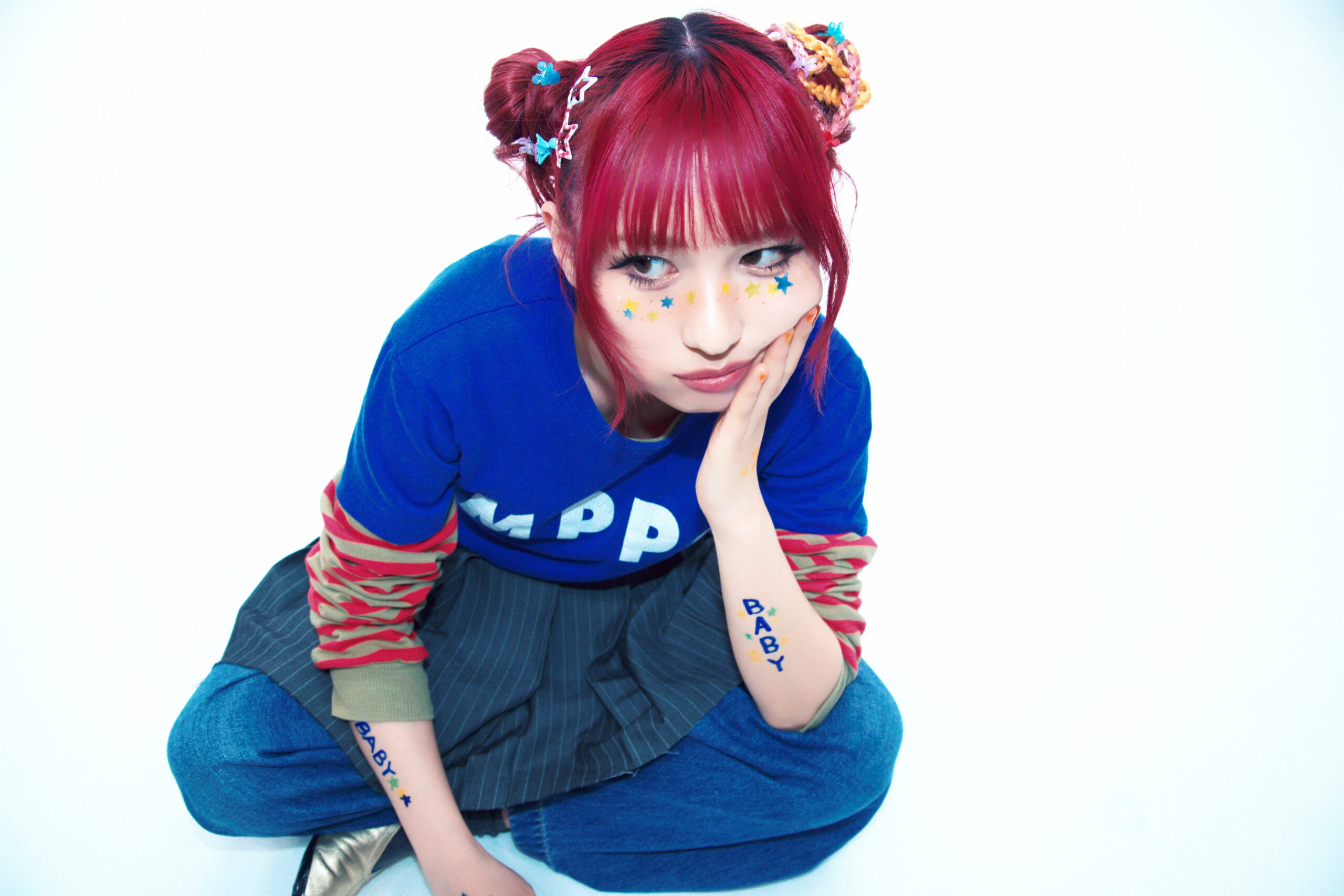 柚木みいなが“大人なんだから”への違和感を歌う新曲「BIG BABY」本日配信、MVも公開スタート｜
