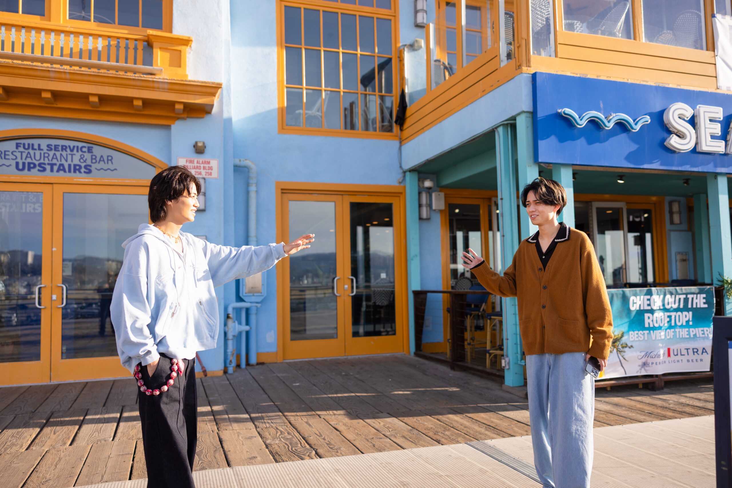 『King & Princeがまちあわせ in LA』メッセージ動画解禁、永瀬廉＆髙橋海人が見どころアピール｜©2026 UNIVERSAL MUSIC LLC 