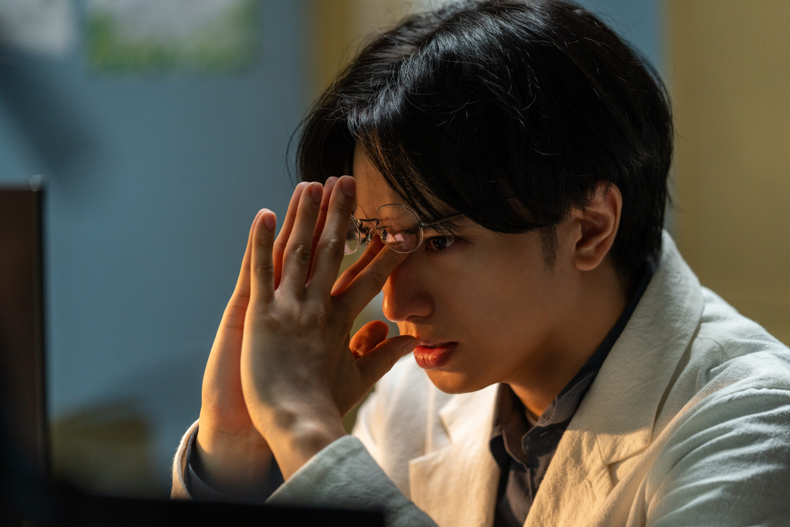 中島健人主演『SとX』新写真2枚解禁、完全なる新境地“セックスセラピスト”役に込めた覚悟とは｜