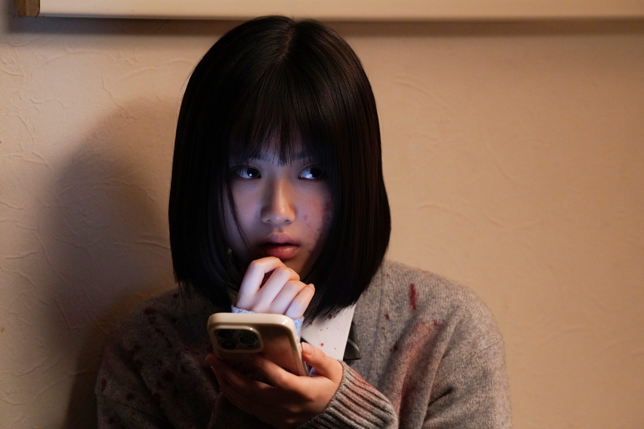 『5秒で完全犯罪を生成する方法』新写真解禁、原菜乃華の“感情のグラデーション”を捉えた全4点｜© 2026 Gaga Corporation/Storm Labels Inc./Studio i3