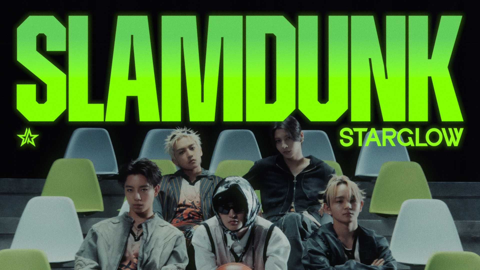 STARGLOWが天高く浮かぶバスケゴールへ、史上最難関ダンスに挑んだ「Slam Dunk」MV公開｜