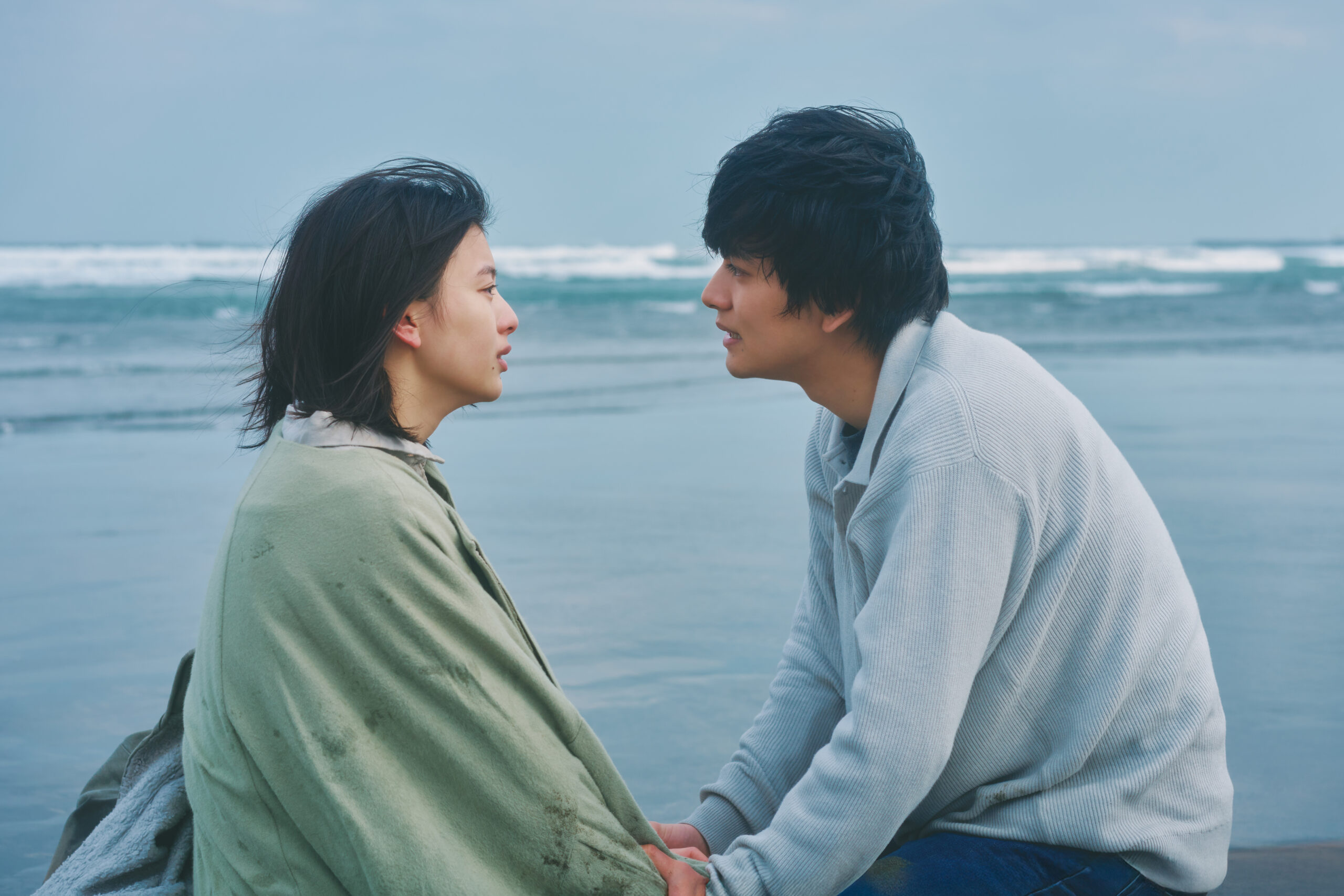 かけがえのない時間を重ねる北村匠海×出口夏希、絵画のような2人の『君の話』場面写真8点解禁｜©2026「君の話」製作委員会　