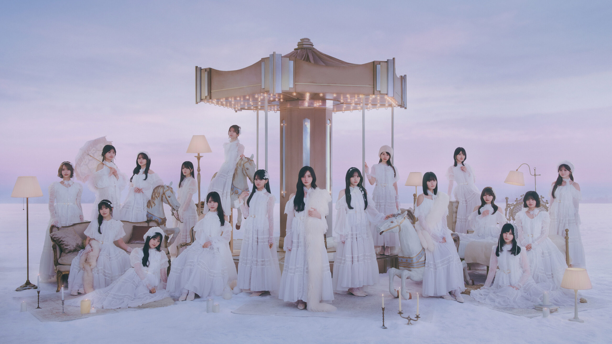 乃木坂46が雪原のメリーゴーランドへ、井上和がセンターに立つ『君ロス』新ビジュアル公開｜