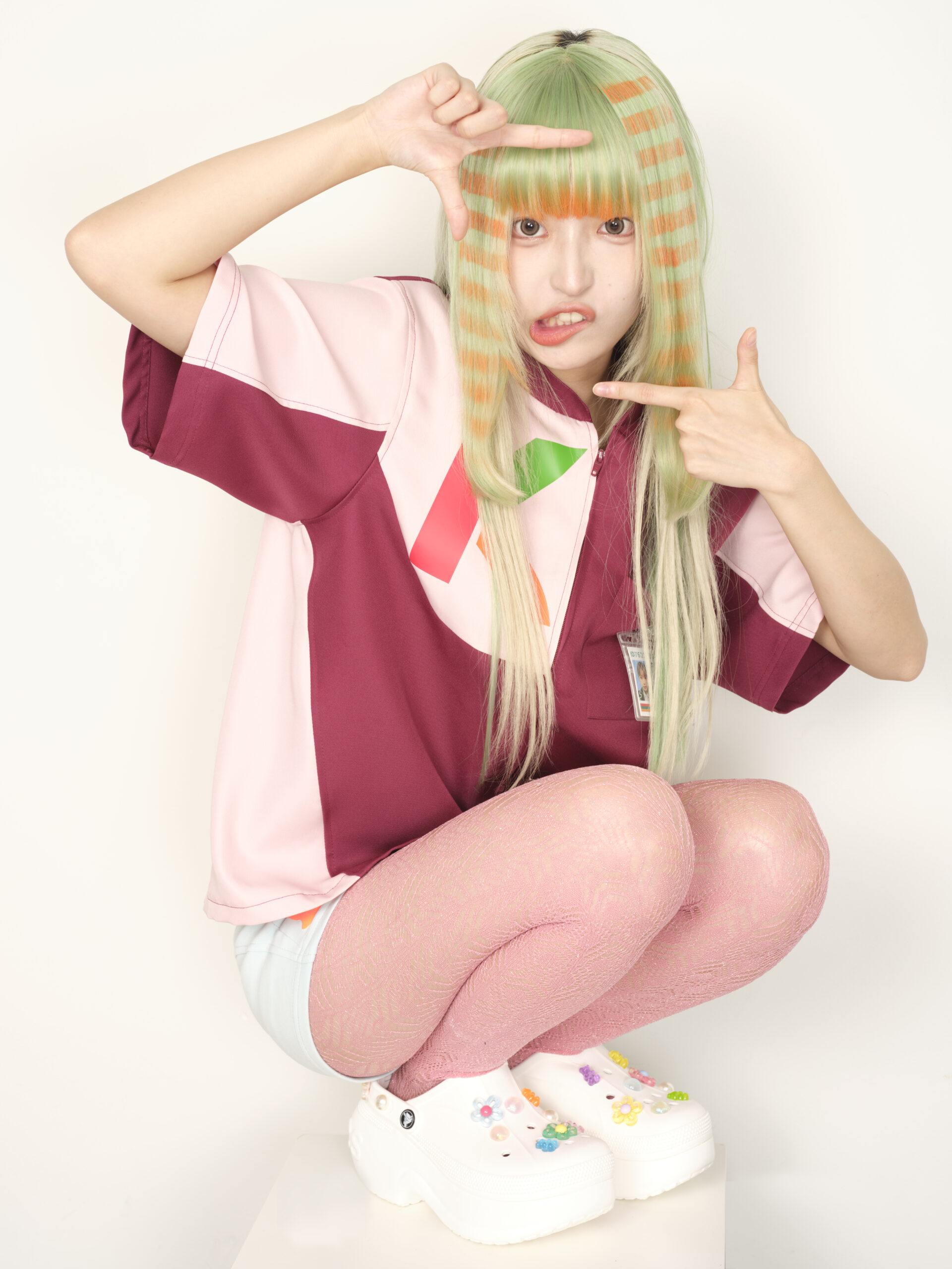 人気クリエイター・こがちゃんちゃんがアーティストデビュー、“もうひとつの顔”を音楽で表現｜